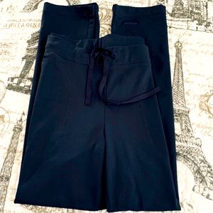 Patagonia Dark Blue Mid-Weight Capri Pants
